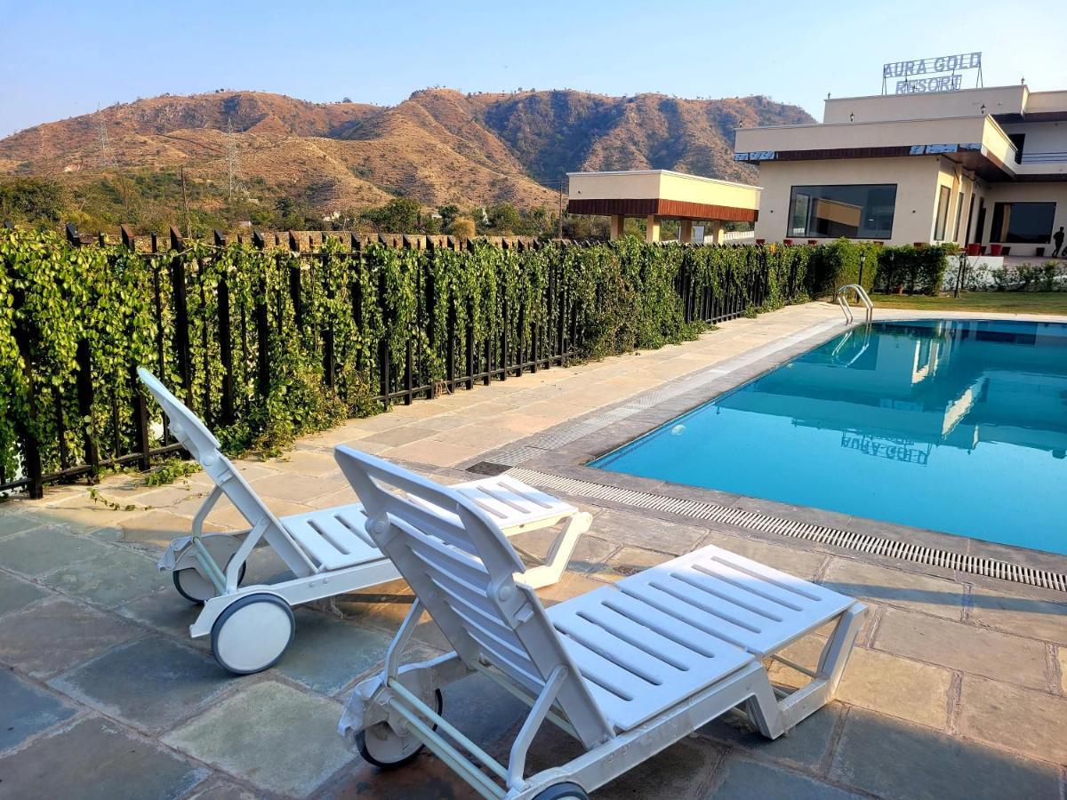 Aura Gold Resort Udaipur Exterior foto
